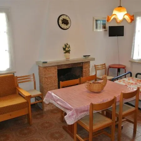 Charming Single With Garden And Parking * Μπιμπιόνε