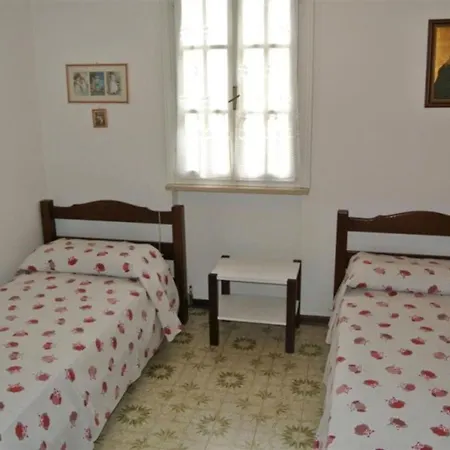 Charming Single With Garden And Parking Διαμέρισμα